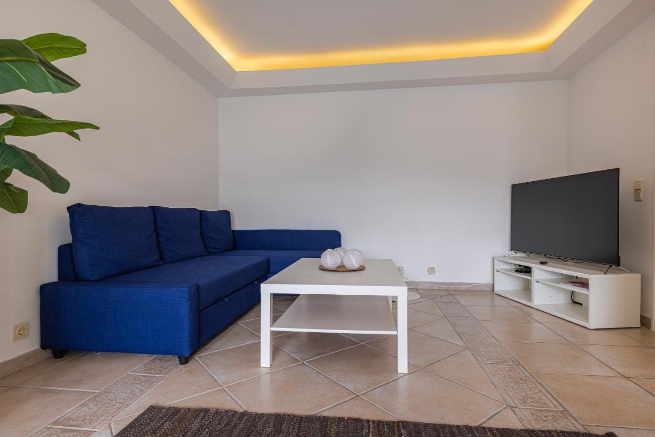 Sunny 2 Bdr Apartment By Lovelystay Charneca  Dış mekan fotoğraf